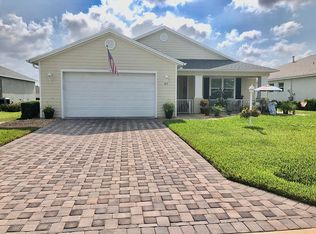 435 Eldora Dr, Oak Hill, FL 32759
