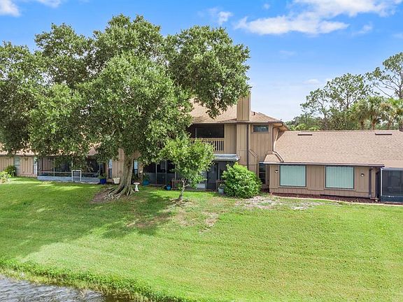 3rd image of 182 HERON BAY CIRCLE