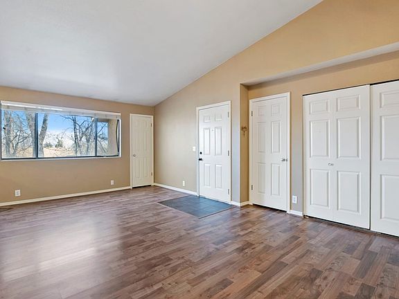 3rd image of 957 E Creek Hill Ln #31