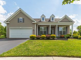 16 Colonial Way, Allentown, NJ 08501