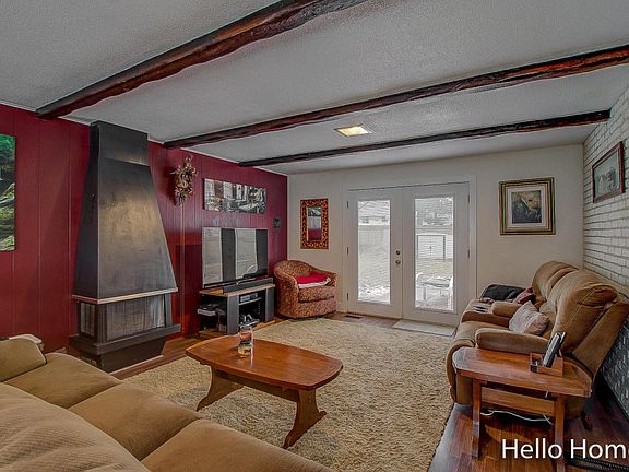 4th image of 3058 Waterford Ave NE