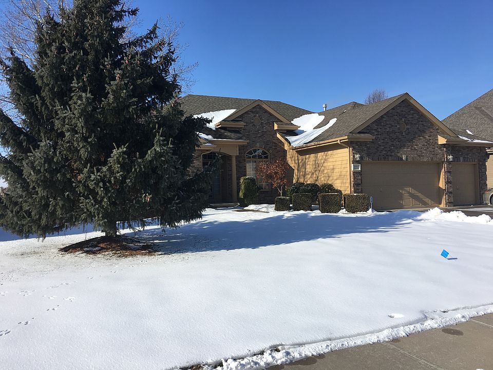 1st image of 122 Allison Ave