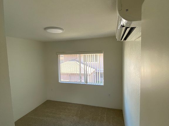5th image of 92-1521 Aliinui Dr Suite 13G