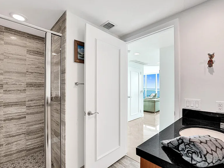 101 S Fort Lauderdale Beach Blvd #1107 — Photo 20