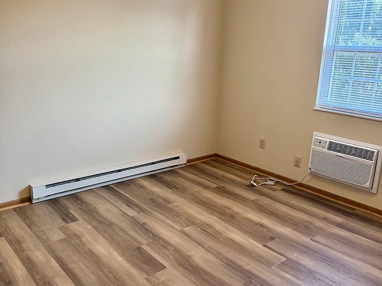 1019 Jill Ct — Photo 10