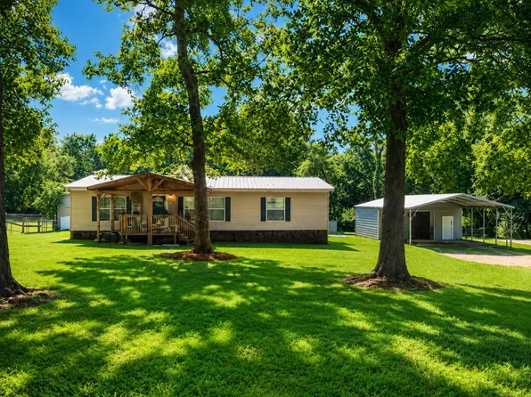 577 Crouch Rd, Benton, LA 71006