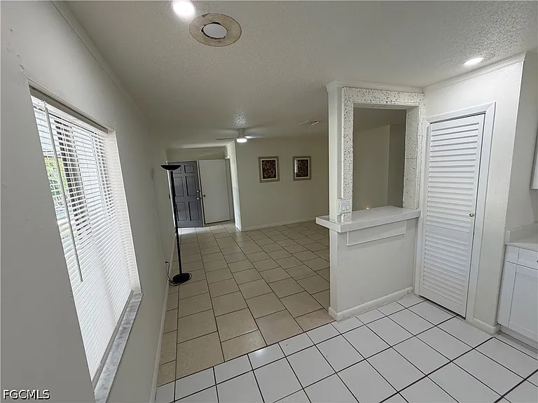 5831 Casablanca Ct — Photo 4