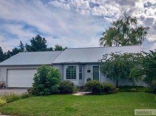854 9th St, Idaho Falls, ID 83404