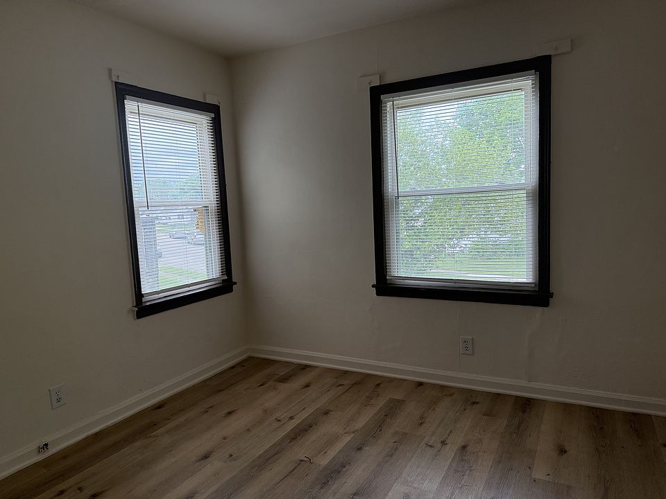 17 Murray Hill Dr, Dayton, OH 45403 | Zillow