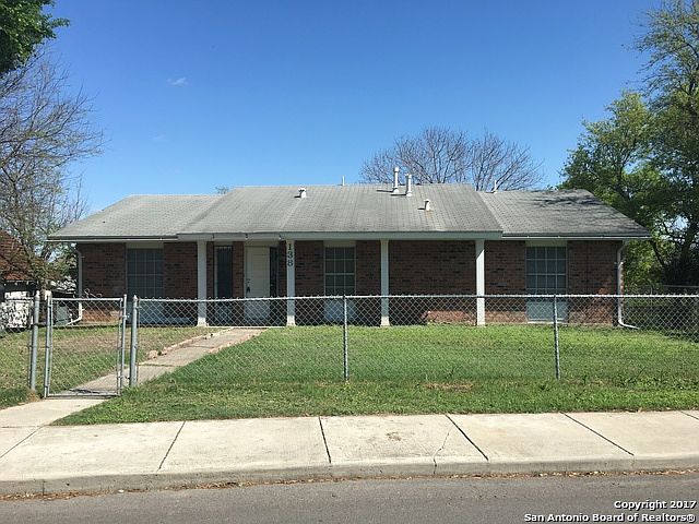 1st image of 138 E Quill Dr