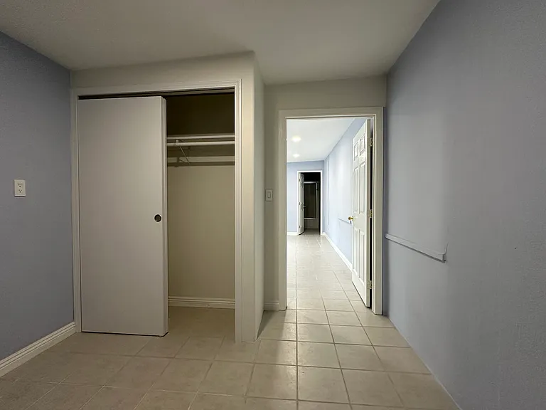 Noel Dr — Photo 11