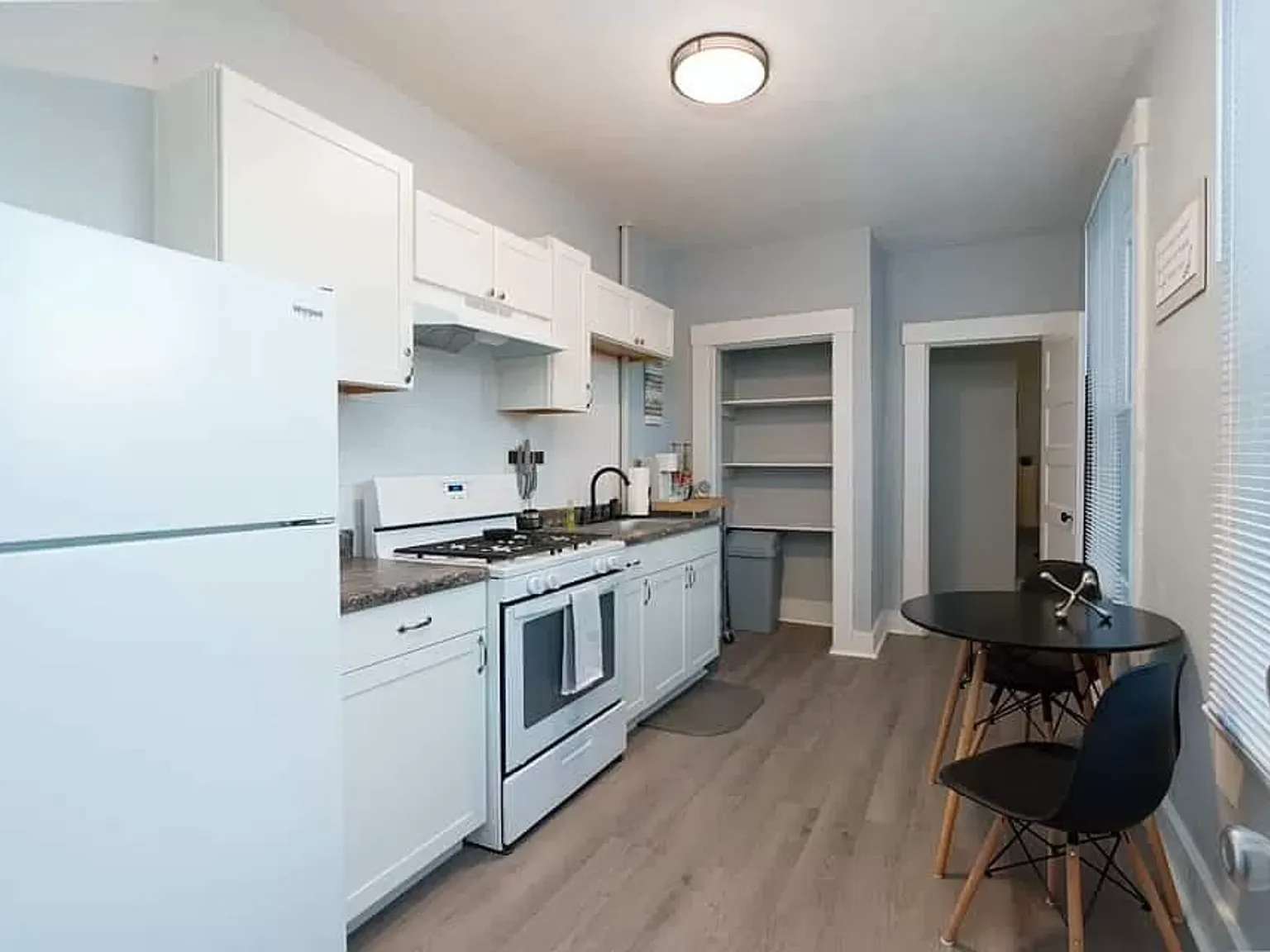 65 Vine Street - 3 — Photo 3
