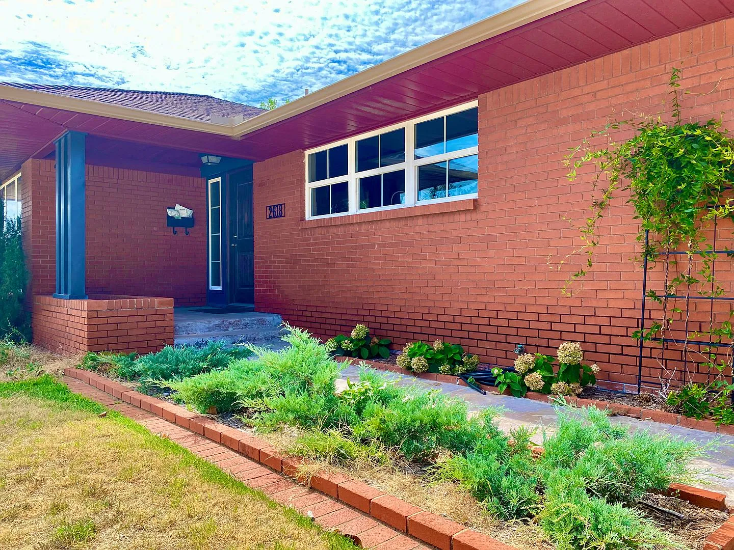 Gorgeous 2 Bed, 2 Bath with Flex Room in NW OKC — Photo 3