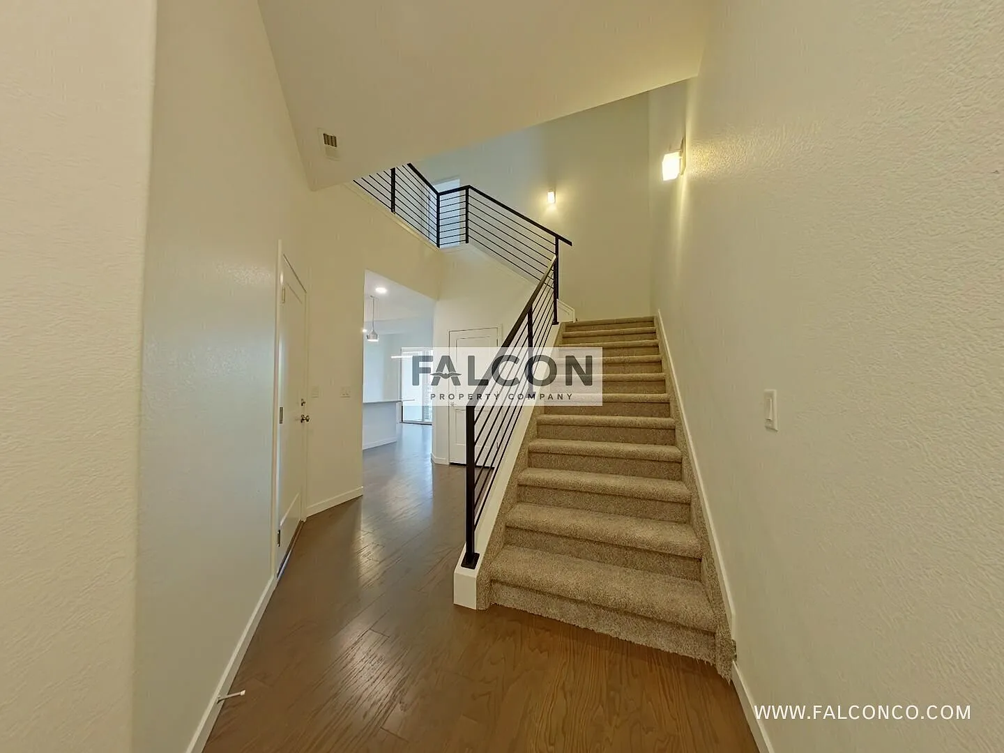 Extraordinary Townhome In Flying Horse! — Photo 2