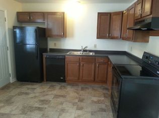 1902 Cameron Dr APT 2, Madison, WI 53711