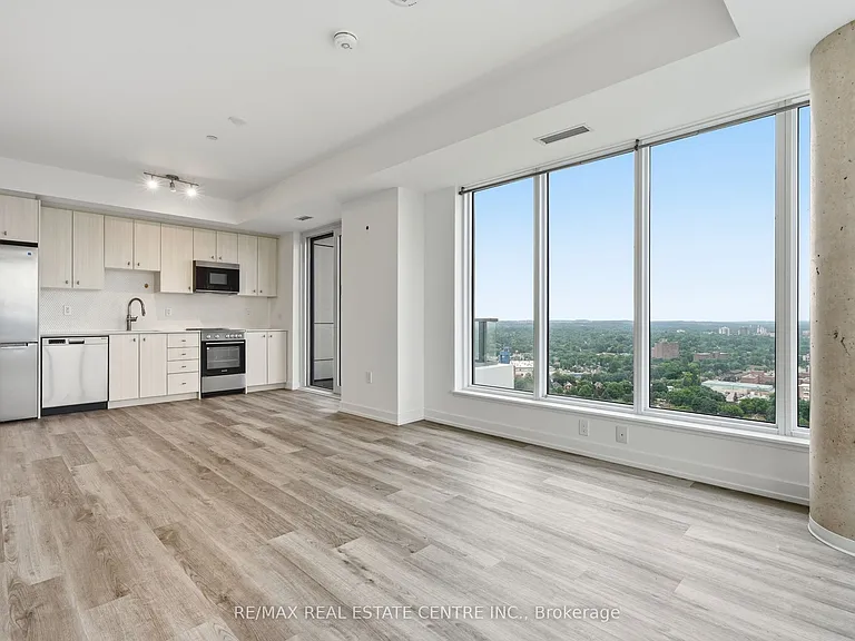 15 Wellington St S #2912 — Photo 9