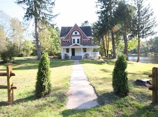 501 Old Taylor Rd, Kenoza Lake, NY 12748