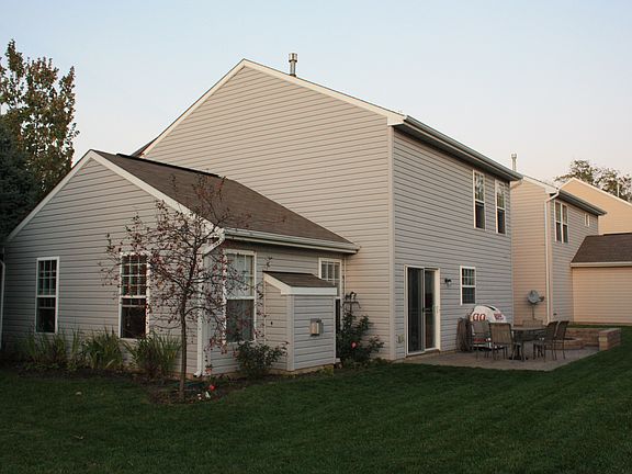 2nd image of 1542 Old Lane Ave
