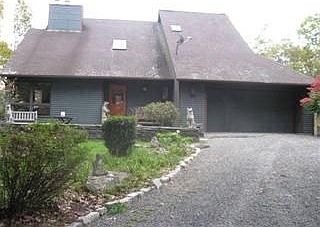 1st image of 736 W Saugerties Woodstock Rd