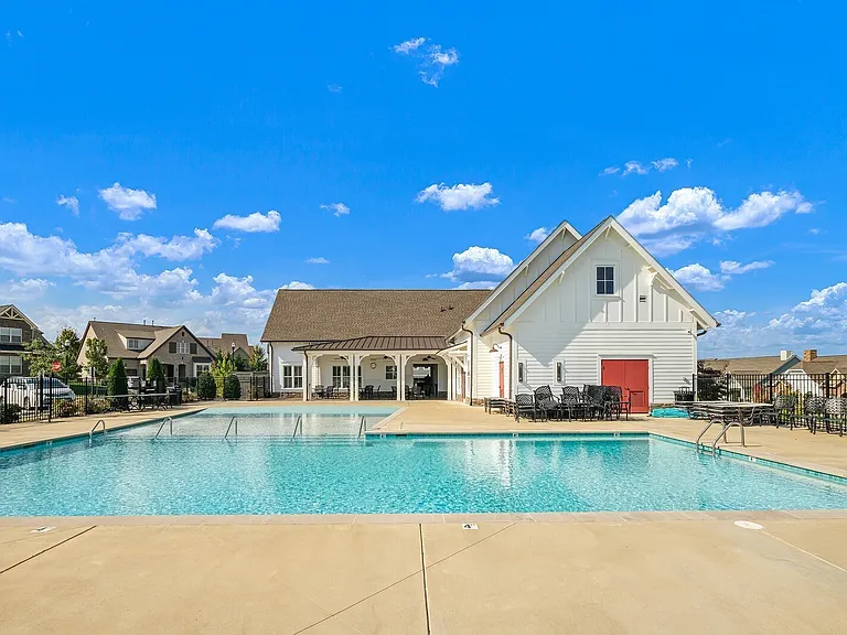 1049 Crisp Spring Dr — Photo 10