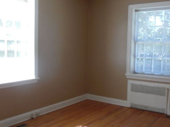 2nd image of 100 Bradford Ave APT 6
