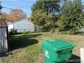 2nd image of 25039 Leach St