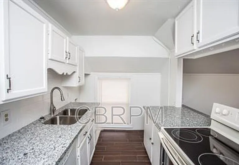 1602 Avenue X #FRONT — Photo 12