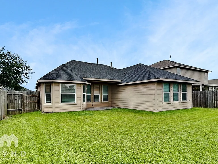 4511 Monarch Blue Ln — Photo 19