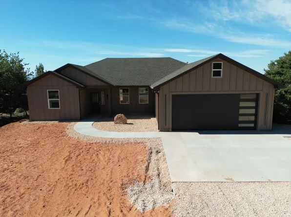 869 W Navajo Dr, Kanab, UT 84741