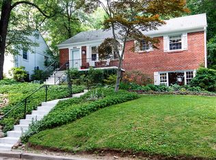 4914 Flint Dr, Bethesda, MD 20816