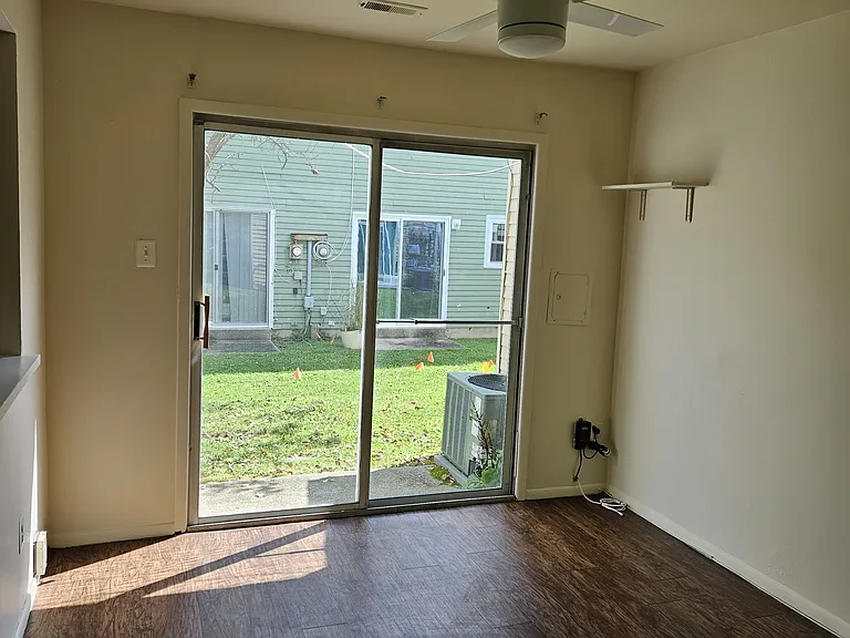 34 Beau Rivage Dr — Photo 1