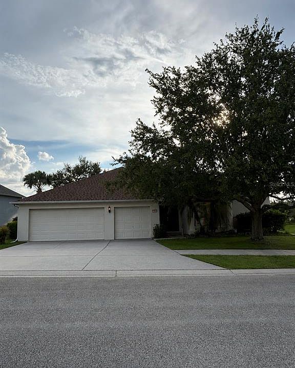 1st image of 602 HERNANDO PLACE