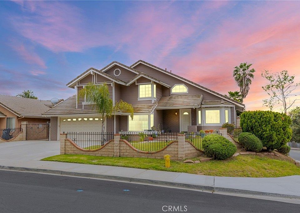 1st image of 25639 Palm Shadows Dr