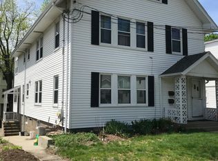 9 Melbourne Ave #1A, Newtonville, MA 02460