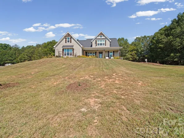 9435B Oak Grove Rd, Stanfield, NC 28163