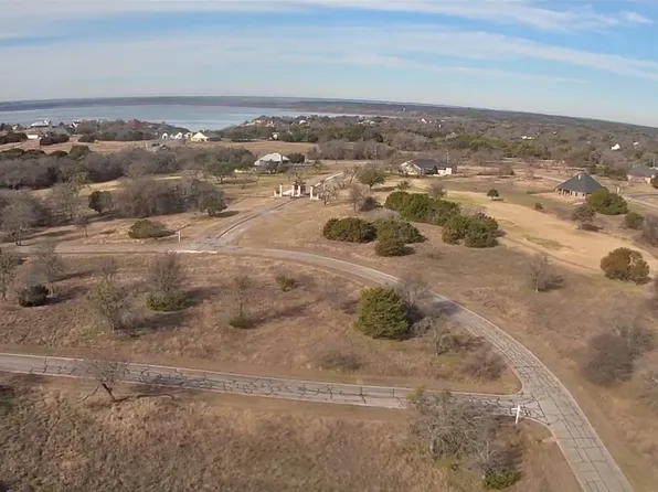 42121 Glen Eagles Dr, Whitney, TX 76692