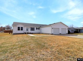 519 29th Cir, Fremont, NE 68025