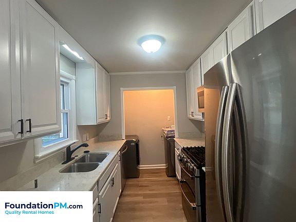 4th image of 4485 Dunn Ave