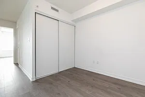 1410 Dupont St — Photo 12