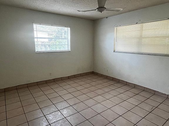 4th image of 3830 E Roan Ct #3830