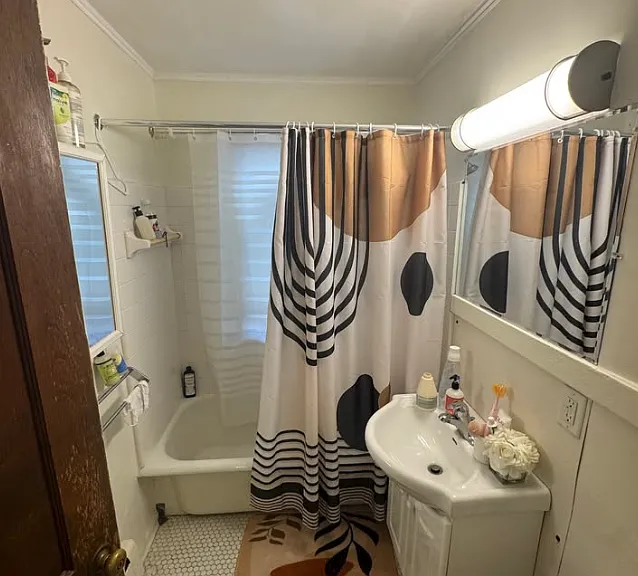 2082 Como Ave — Photo 20