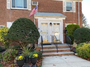 261-53 Langston E-1st fl, Glen Oaks, NY 11004