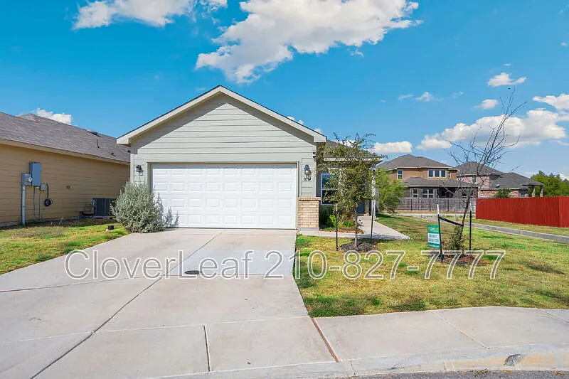 3 bed, 2.0 bath, 1248 sqft, $1,497 — Photo 1