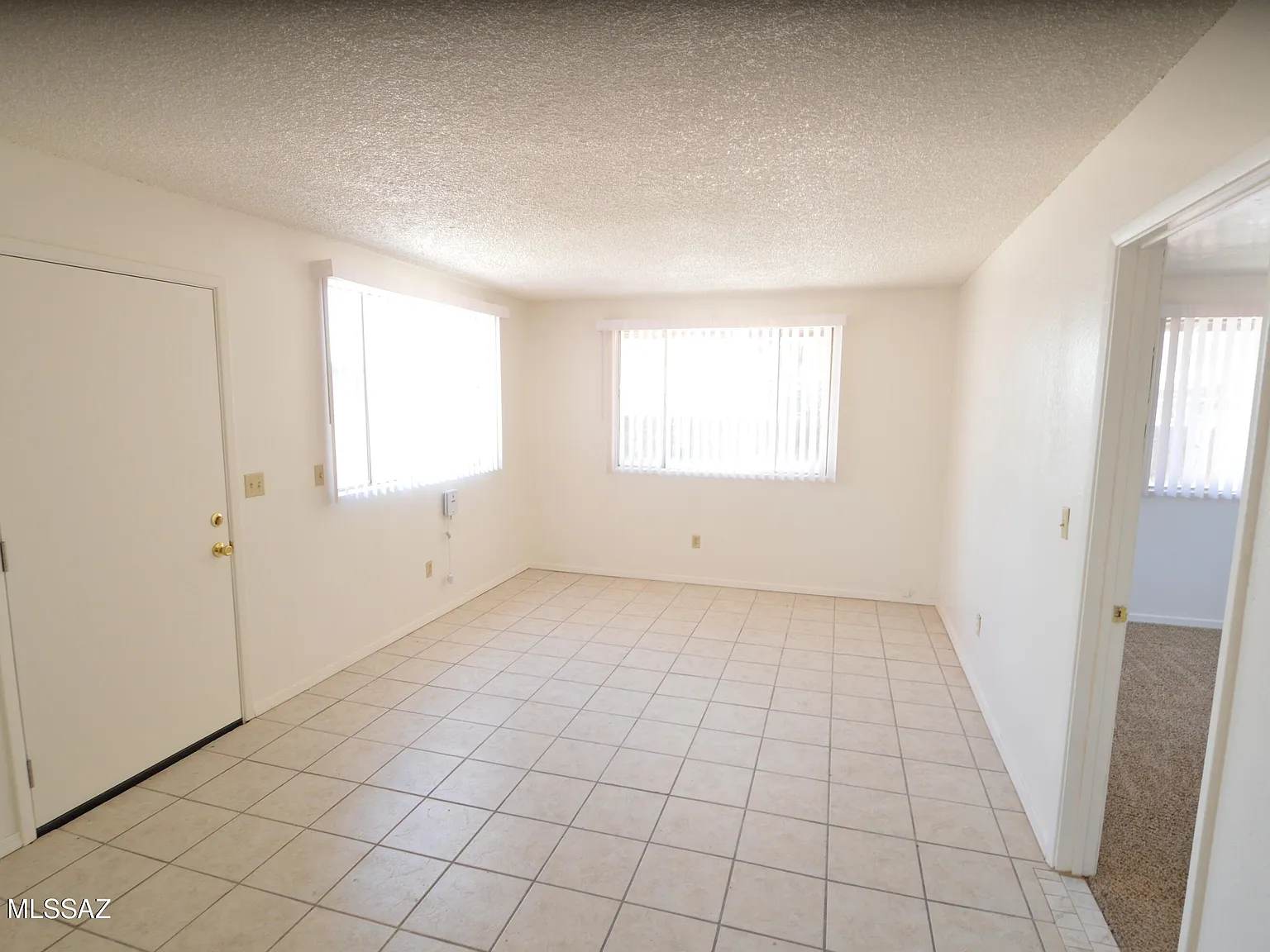 2 bed, 2.0 bath, 862 sqft, $1,195 — Photo 3
