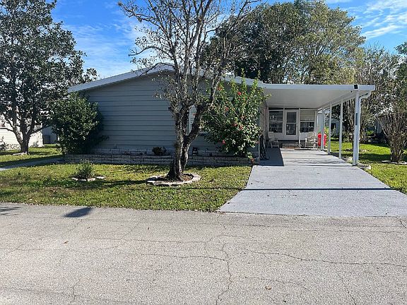 2nd image of 2113 Royal Troon Ct #821