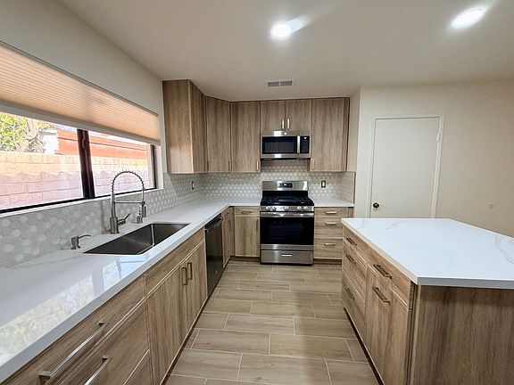 Plenty of Counter space