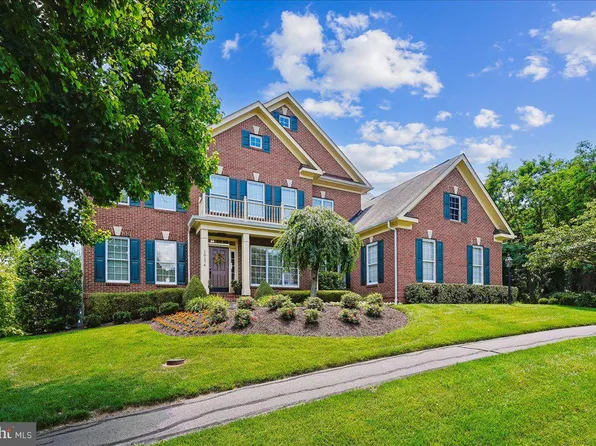 16174 Garriland Dr, Leesburg, VA 20176