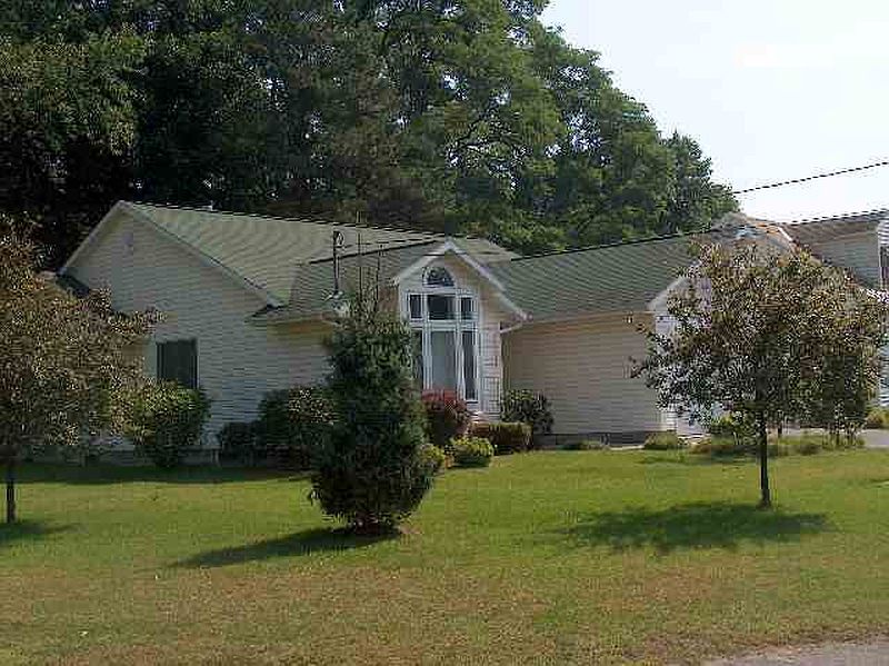 2nd image of 281 STOODLEY Place