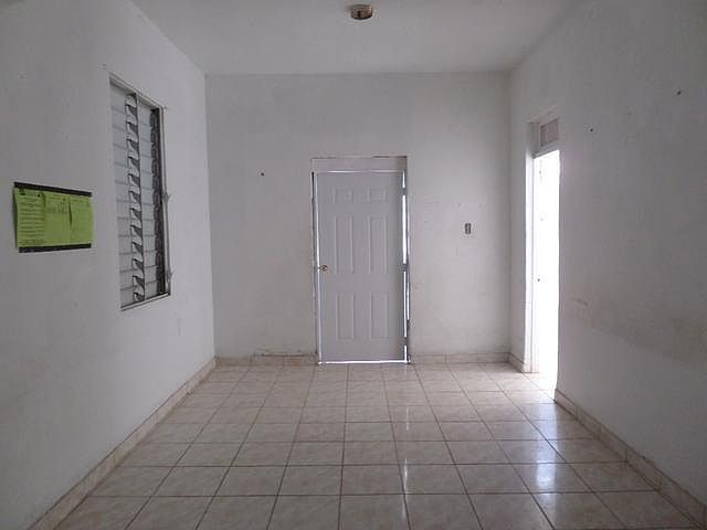 2nd image of 46 Calle Las Delicias