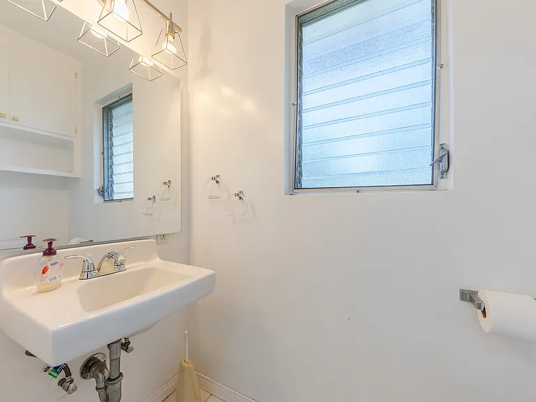 518 E La Sierra Dr — Photo 43